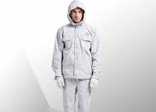 帶電作業屏蔽服的質量要求及使用注意