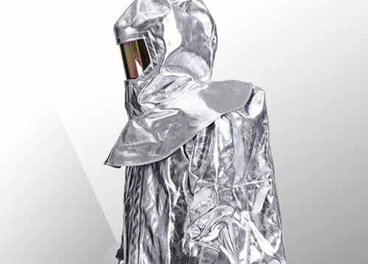 隔熱防護(hù)服性能和產(chǎn)品的特點