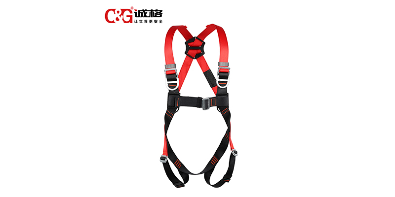 高空作業(yè)安全帶正確掛扣方法與安全繩國(guó)家標(biāo)準(zhǔn)詳解